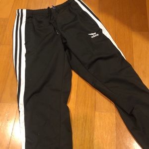Adidas classic snap